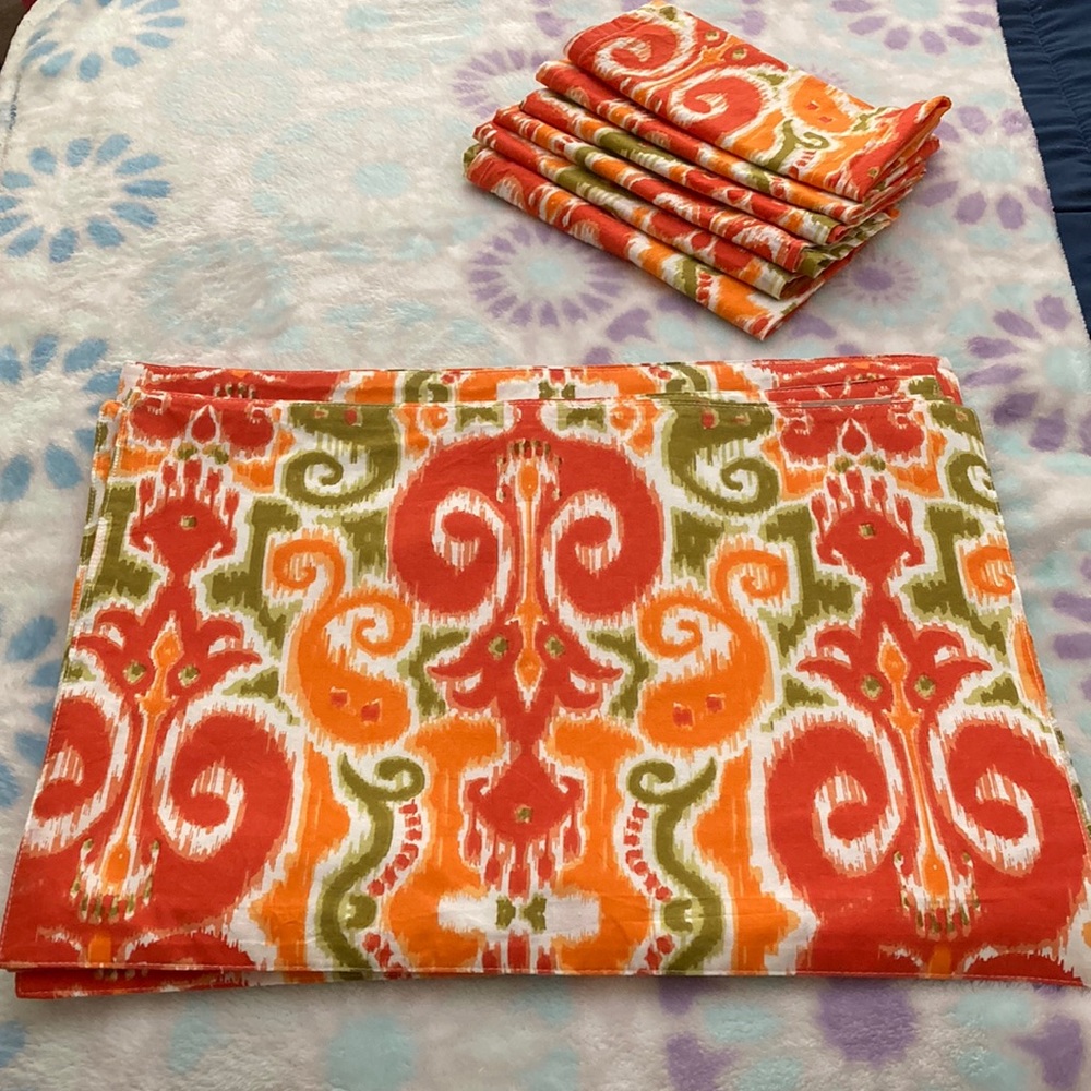 Aman Orange And Green 100% Cotton Placemats (9) with (6) Napkins Made in India